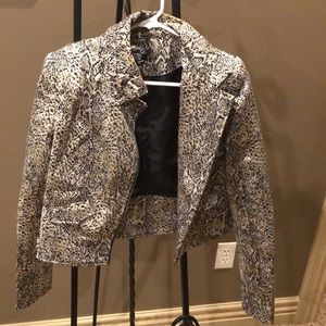 Beautiful Gold printed jacket